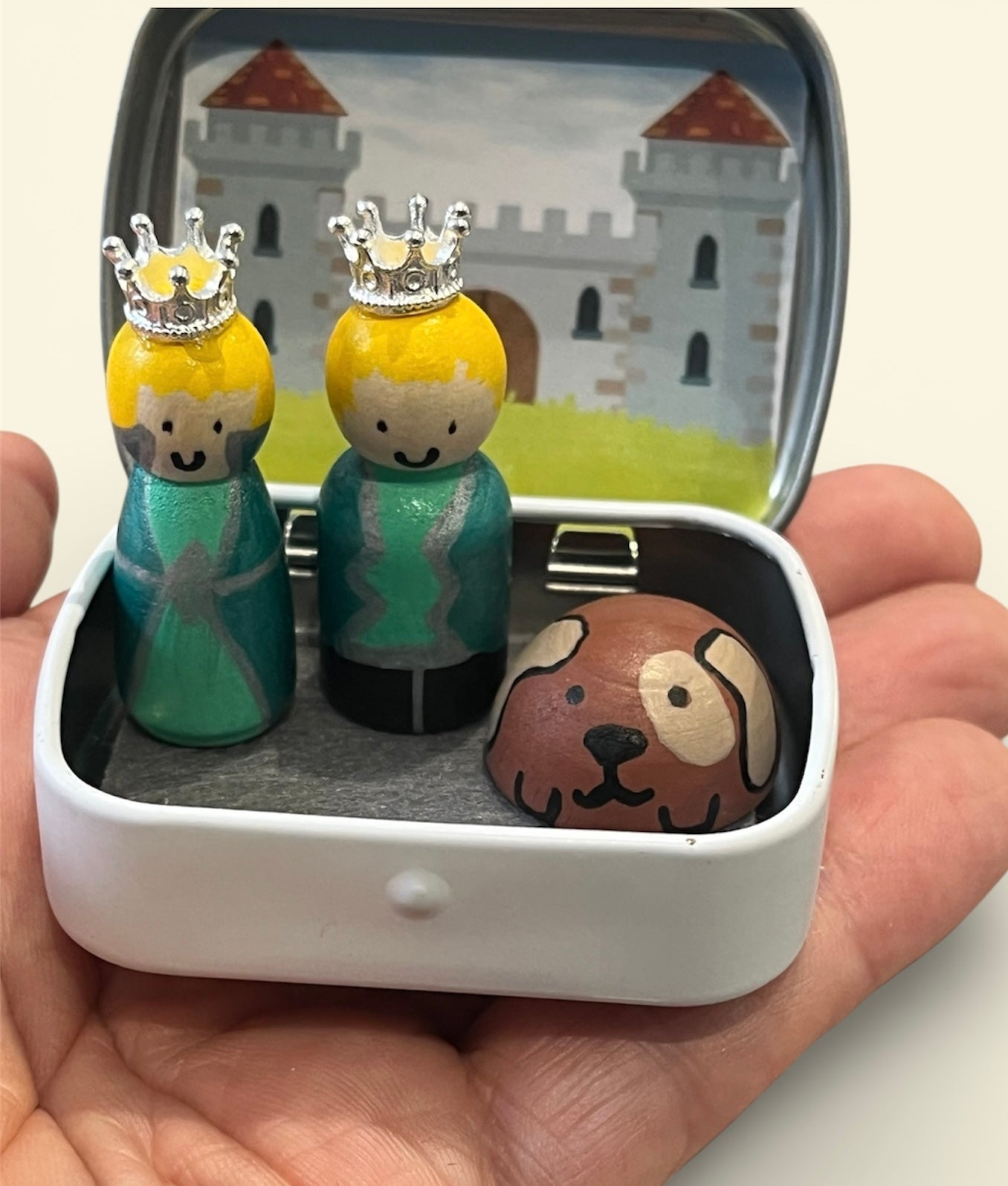 Little Tin of Positive Peg People